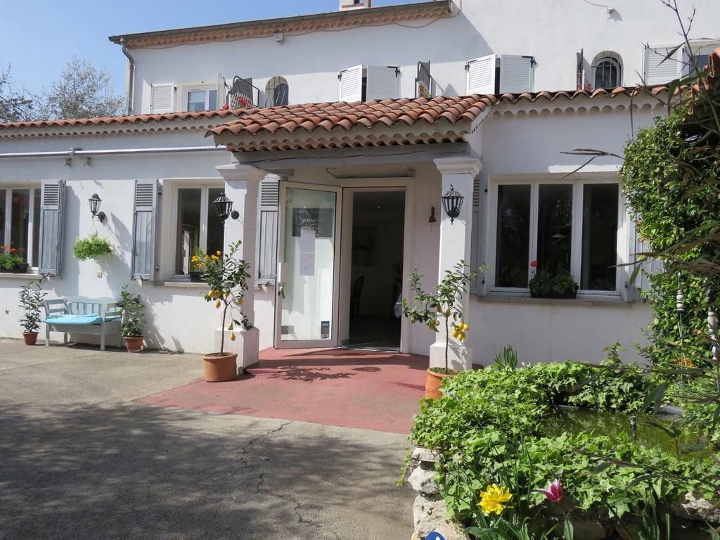 Hotel mon Soleil La Gaude Buitenkant foto
