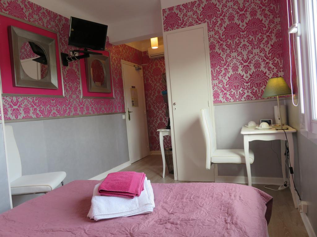 Hotel mon Soleil La Gaude Buitenkant foto