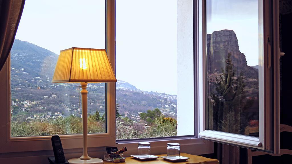 Hotel mon Soleil La Gaude Buitenkant foto